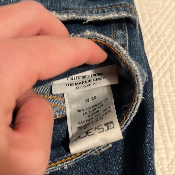 Collectors edition Joe’s Jeans the Markie Crop - Picture 7 of 9